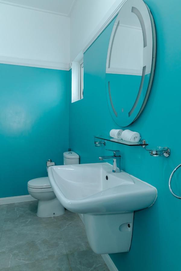 Kannel Apartments อองซ์รอแยล ภายนอก รูปภาพ
